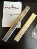 Комплект ручек для двери алюминиевые DW